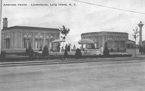 Front View American Venice. Postcard from Lindenhurst, NY